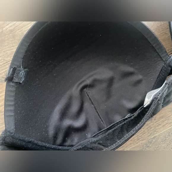 Victoria’s Secret Black Strapless Bra 36C - Picture 5 of 6